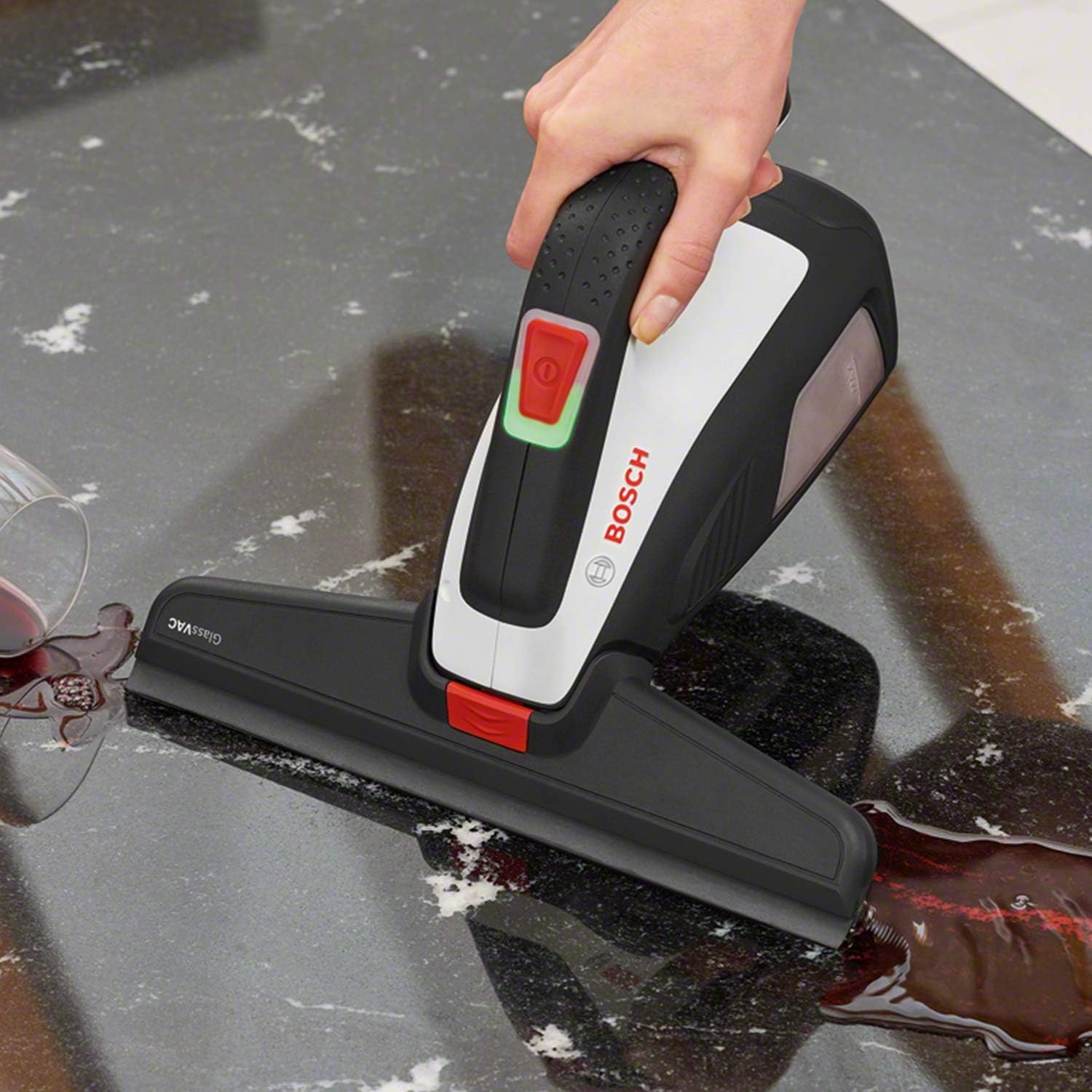 Bosch GlassVAC Battery Window Vacuum Cleaner 1