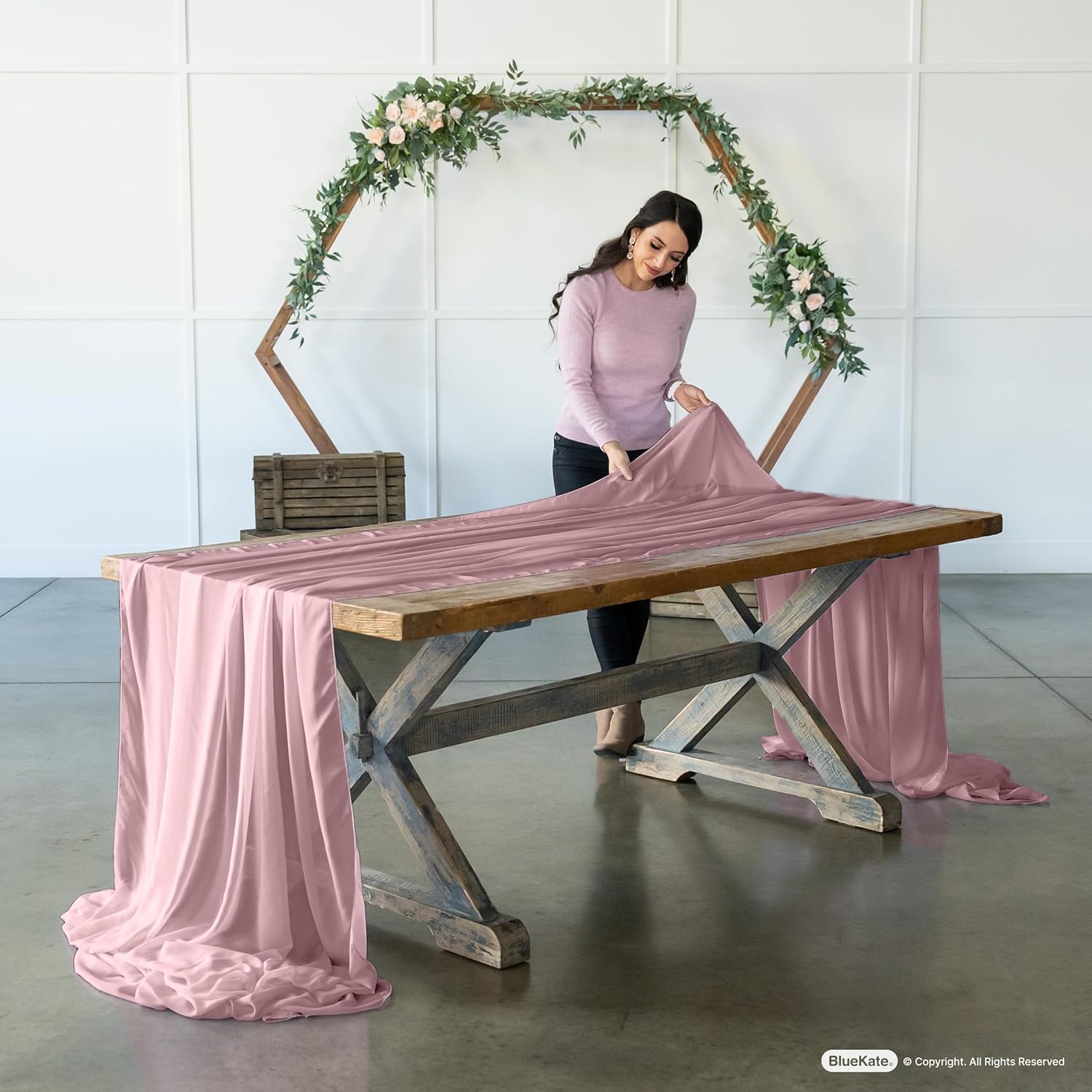 Bluekate Chiffon Fabric 10 Yard Continuous Table Runner Wedding Arch Draping
